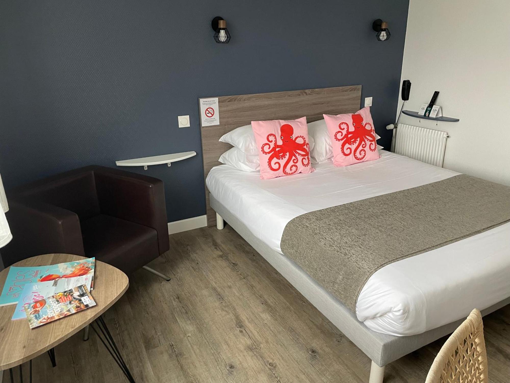 Cit'Hotel Le Chene Vert Les Sables-dʼOlonne Exterior foto